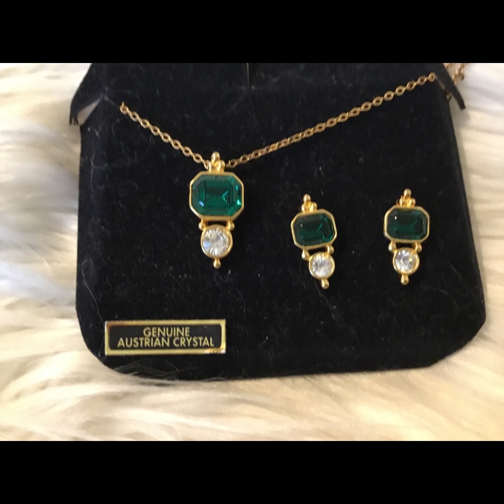 Genuine Austrian Crystal Necklace & Earring Set